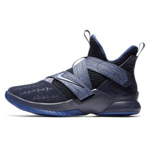 Lebron Soldier 12 size 9.5-10